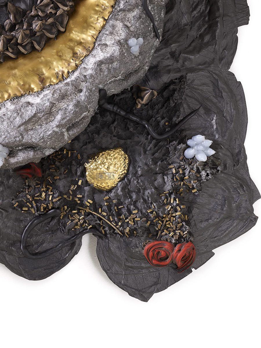 Carbon Rock Wall Life 1.2 Présentation de l'angle bas droite, de la sculpture murale Carbon Rock Wall Life